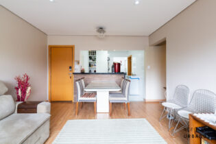 Apartamento de 87m2, cozinha integrada, dois dormitórios com suíte master com direito a espaço para closet e home office. Tudo isso na Liberdade!