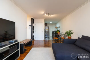 Apartamento com 2 dormitórios e 1 vaga na Consolação, são 96m² em planta muito bem distribuída no Edifício Renata.