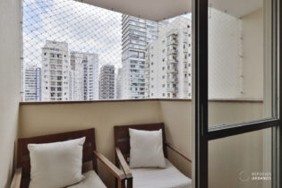BROOKLIN NOVO, APÊ DE 108,68 M2 REFORMADO E BEM LOCALIZADO. AMBIENTES INTEGRADOS. VARANDA. 3 DORMITÓRIOS/ 1 SUÍTE. PRÉDIO COM CHURRASQUEIRA E ACADEMIA.