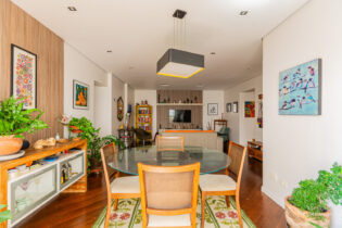 Apartamento na Rua Duilio, 3 quartos, sendo 1 suíte com closet, 2 varandas, 2 vagas, lazer e portaria 24h presencial!