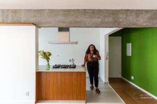 Apartamento reformado na Rua Aureliano Coutinho em Vila Buarque com 98 m², 2 dormitórios, 1 suíte e 1 vaga de garagem.