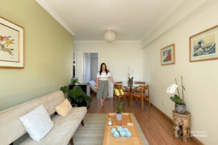 Alto da Lapa apê reformado e mobiliado com 58 m² à venda. Com 2 quartos, 2 banheiros, 1 vaga e lazer. Confira!