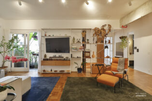 Apartamento no Apracs, de Artacho Jurado, com 133m², 2 dormitórios, sendo 1 suíte, amplo living, contemporâneo e elegante, no coração de Higienópolis.