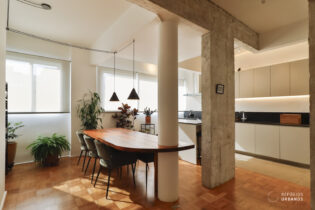 O Apartamento com 133,50 m2 com 2 dormitórios, sendo uma suíte, amplo living, contemporâneo e elegante no coração de Higienópolis.