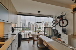 Impecavel, predio novissimo, a poucos passos do metro Campo Belo, com 46,32 m2, uma suite e um lavabo, 1 vaga de garagem, lazer completo.