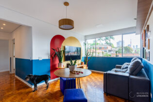 APARTAMENTO COM REFORMA IMPECÁVEL: 78M², 2 QUARTOS (SENDO 1 SUÍTE), 1 VAGA FIXA NA GARAGEM, SOL DA TARDE E UMA VISTA INCRÍVEL.