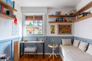 APARTAMENTO COM REFORMA IMPECÁVEL: 78M², 2 QUARTOS (SENDO 1 SUÍTE), 1 VAGA FIXA NA GARAGEM, SOL DA TARDE E UMA VISTA INCRÍVEL.