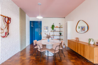 Apartamento reformado na Vila Buarque, São 92 m², 1 quarto sendo 1 suíte, cozinha , sala e uma generosa varanda.