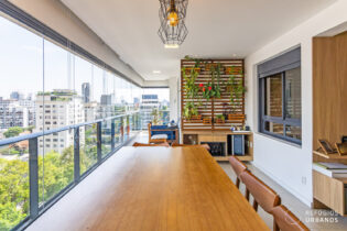 Apartamento com varanda gourmet e muito lazer no Benedito Pinheiros, com 2 dormitórios, vista livre e 2 vagas na garagem.