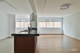 Apartamento reformado com 103m², 2 quartos e uma suíte, a um pulo da Estação Borba Gato