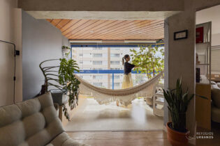 APARTAMENTO REFORMADO NA POMPÉIA COM 98 M², COZINHA DOS SONHOS, 2 QUARTOS, SENDO UMA SUÍTE, MAIS 01 ESCRITÓRIO E 2 VAGAS