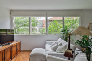 APARTAMENTO DE 125 M² NO BAIRRO SUMARÉ, COM PLANTA REGULAR, SALA GENEROSA, 3 QUARTOS, SENDO UMA SUÍTE, ALÉM DE 01 QUARTO DE APOIO E 01 VAGA.