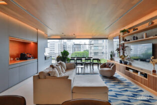 Apartamento Mobiliado em prédio contemporâneo, no Campo Belo