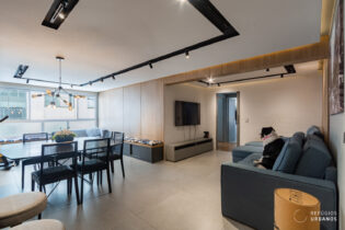 Apartamento de 127,96 metros quadrados de área útil no Jardim Paulista, todo reformado com ambientes integrados, com 3 dormitórios e 1 vaga de garagem.