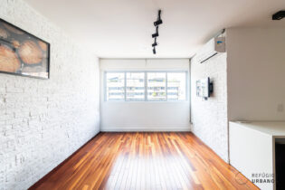 APARTAMENTO REFORMADO NA POMPÉIA, COM 2 QUARTOS, SUÍTE COM CLOSET E VAGA. TUDO ISSO A MENOS DE 1KM DO FUTURO METRÔ E DO ALLIANZ PARQUE