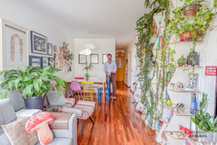 Apartamento em Perdizes com 89m², 3 dormitórios, 1 suíte, 2 varandas e 2 vagas. Prédio de 2010, lazer completo e localização privilegiada.