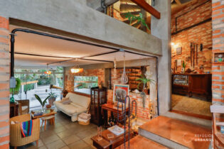 Casa pura arquitetura com jardim secreto no Planalto Paulista