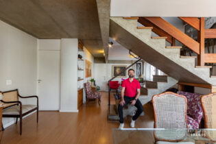 Duplex com 4 quartos sendo 1 suíte, varanda com vista, 2 vagas, em prédio com arquitetura incrível com lazer e localização única no Sumaré.