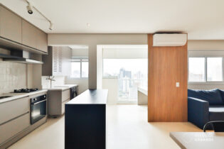 Apartamento com 52,58m², 1 suíte, lavabo, varanda integrada, 1 vaga e lazer, perto da Estação Borba Gato.