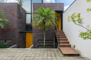 Casa de condomínio na Vila Beatriz